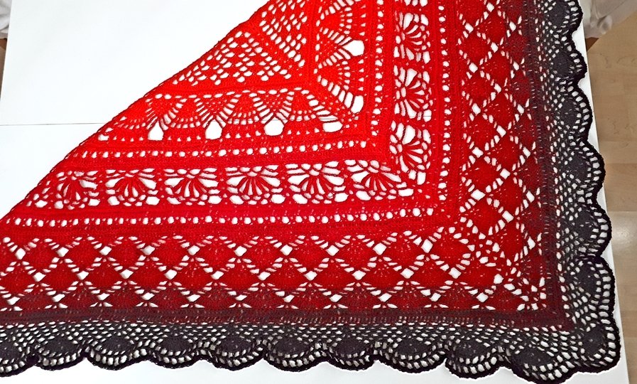 Big Blue Wonder - Häkeltuch