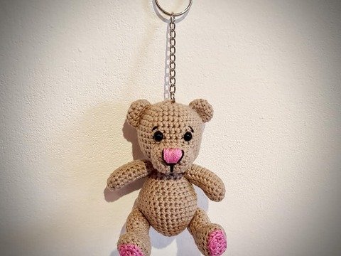 Häkelanleitung Mini Teddy von Sagira Schlusselanhänger