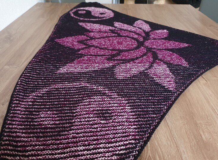 Lotusblume, Schattenstricken, Illusionsstricken, Motivtuch