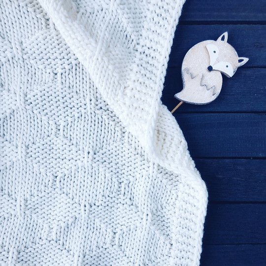 Lantern Blanket Knitting Pattern by Woolture