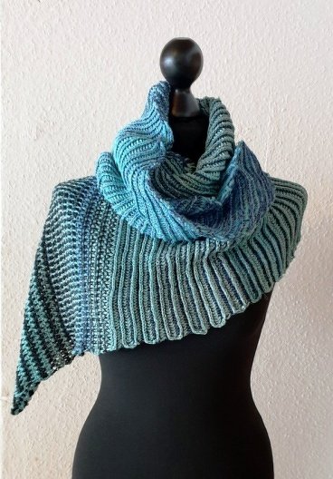 Pattern "Sudan" cuddly crochet cloth with a special color effect - Image 6