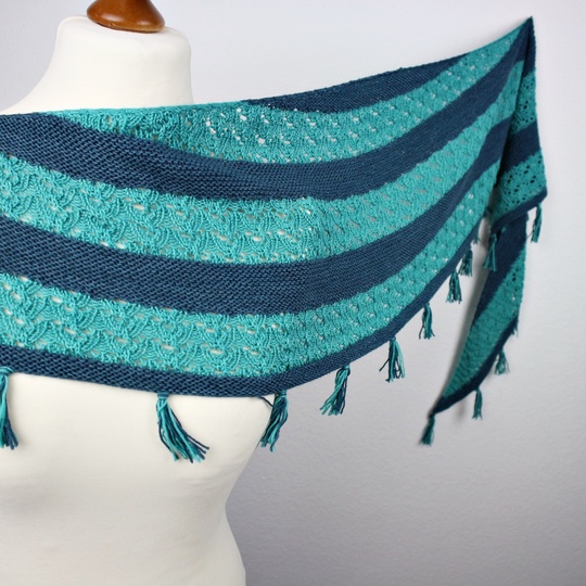 Strickanleitung halbrundes Tuch "Mondo"