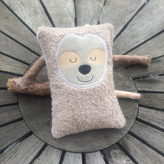 WärmeKissen Faultier Stickdatei ITH mit Inlett 13x18 16x26 24x36