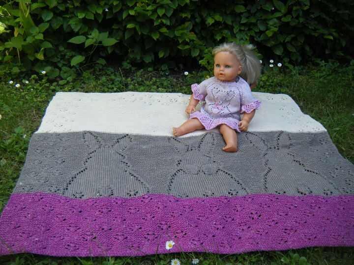 Strickanleitung Babydecke "3 Hasen"