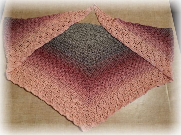 Häkelanleitung großes dichtes Dreieckstuch Viola