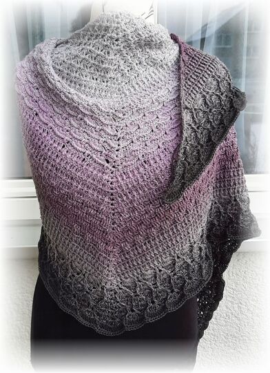 Häkelanleitung großes dichtes Dreieckstuch Viola