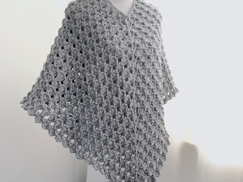 Poncho Milia