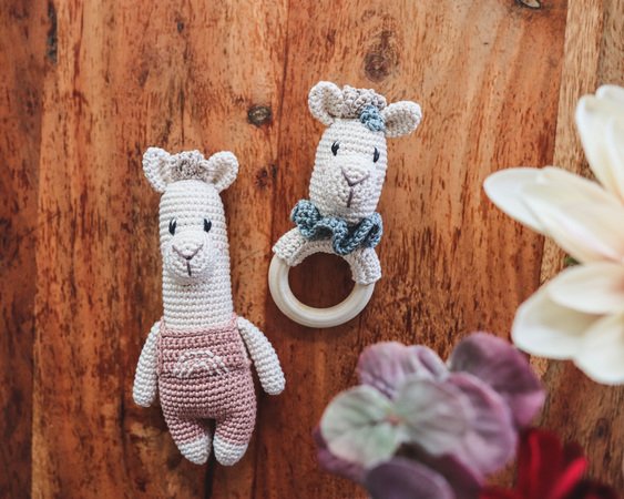 Crochet pattern alpaca set with rattle / teether