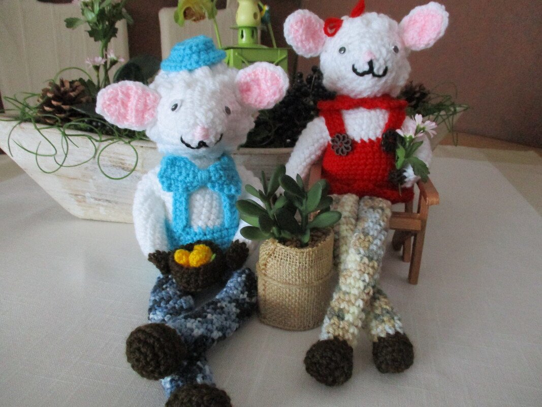 Anleitung Kantenhocker Max und Berta - 2 liebenswerte Schäfchen