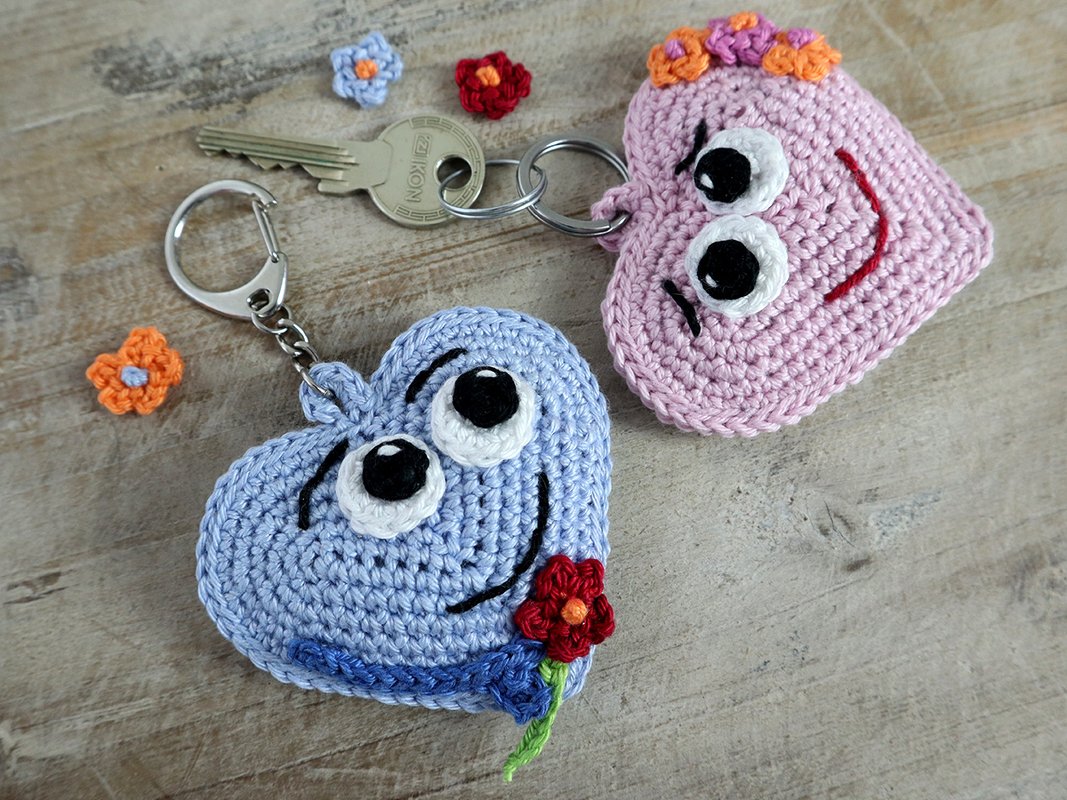 Bag Charms, Key Chains "Sweet Hearts" - Crochet Pattern