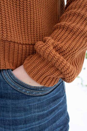 Schnittmuster Pullover mit Rüsche, Volant, uvm. in Damen Gr. 32 - 54