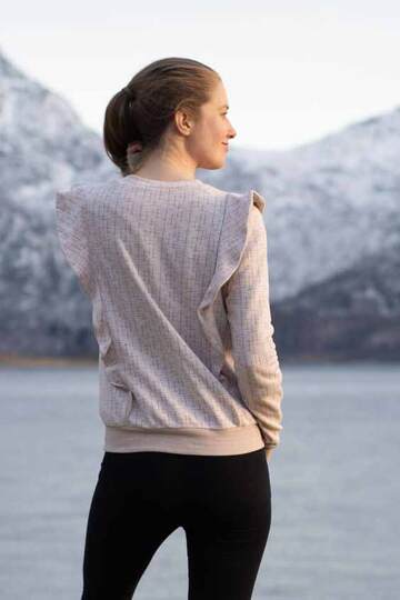 Schnittmuster Pullover mit Rüsche, Volant, uvm. in Damen Gr. 32 - 54