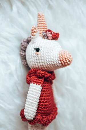 Crochet pattern Emmi unicorn
