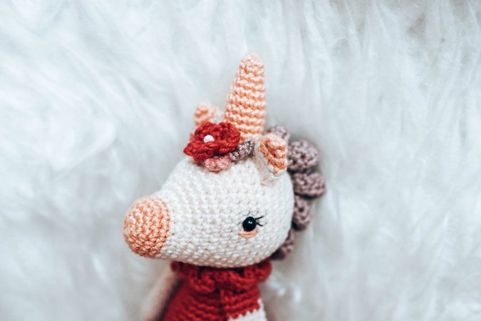 Crochet pattern Emmi unicorn