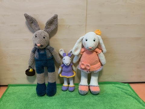 Osterhasen Anna und Fritz Häkelanleitung