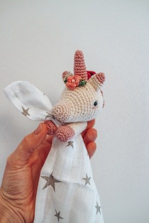 Crochet pattern stelle unicorn baby lovey holder