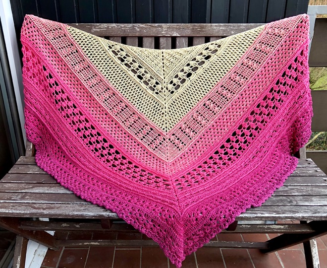 Häkelanleitung Dreieckstuch "Evas Jahr 2020"