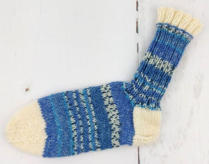 Strickanleitung Socken "Design by Oma"