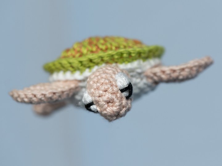 Häkelanleitung für grüne kleine Meeresschildkröte