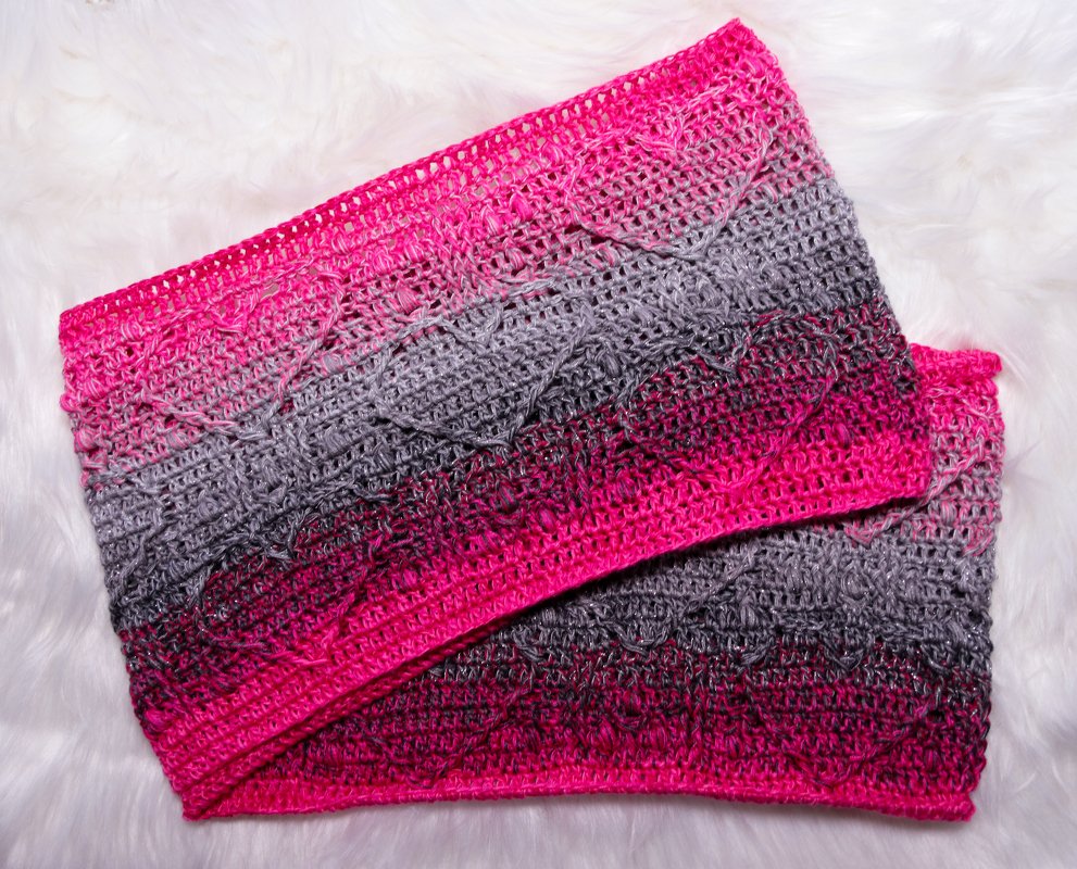 Valentine Hearts loop shawl crochet pattern