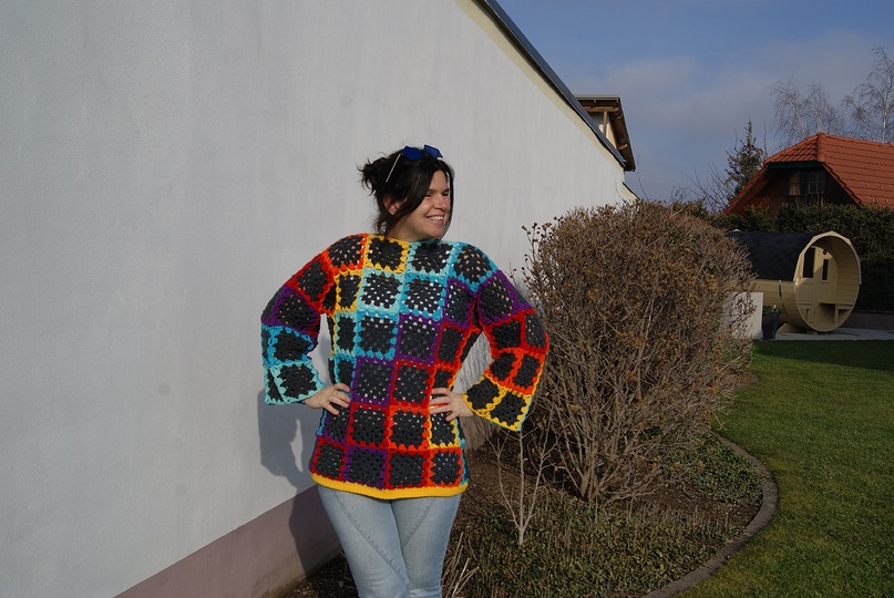 Häkelpulli GRANNYRAINBOW (Gr. S - XL)