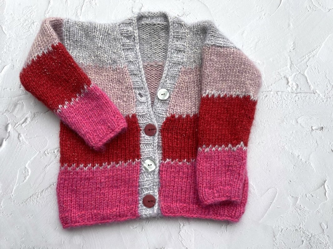 Strickanleitung Kinderjacke MIA Größe 80 - 122