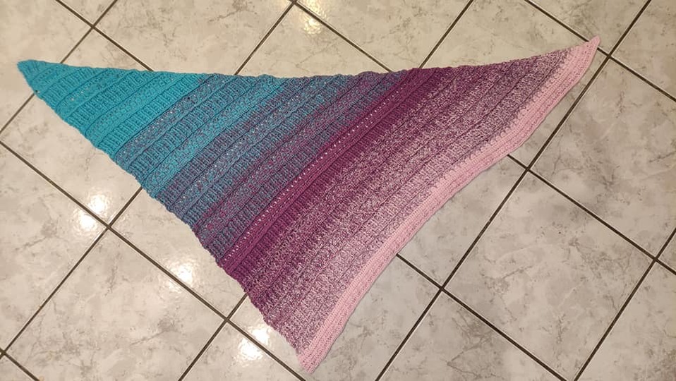 Tuch Frühlingsübergang - asymetrisches Tuch häkeln ohne Spitze