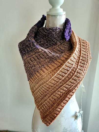 Tuch Frühlingsübergang - asymetrisches Tuch häkeln ohne Spitze