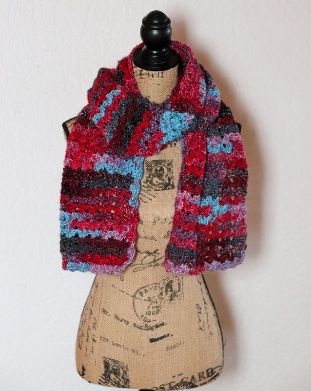 Scarf / Loop Frost Flower crochet pattern