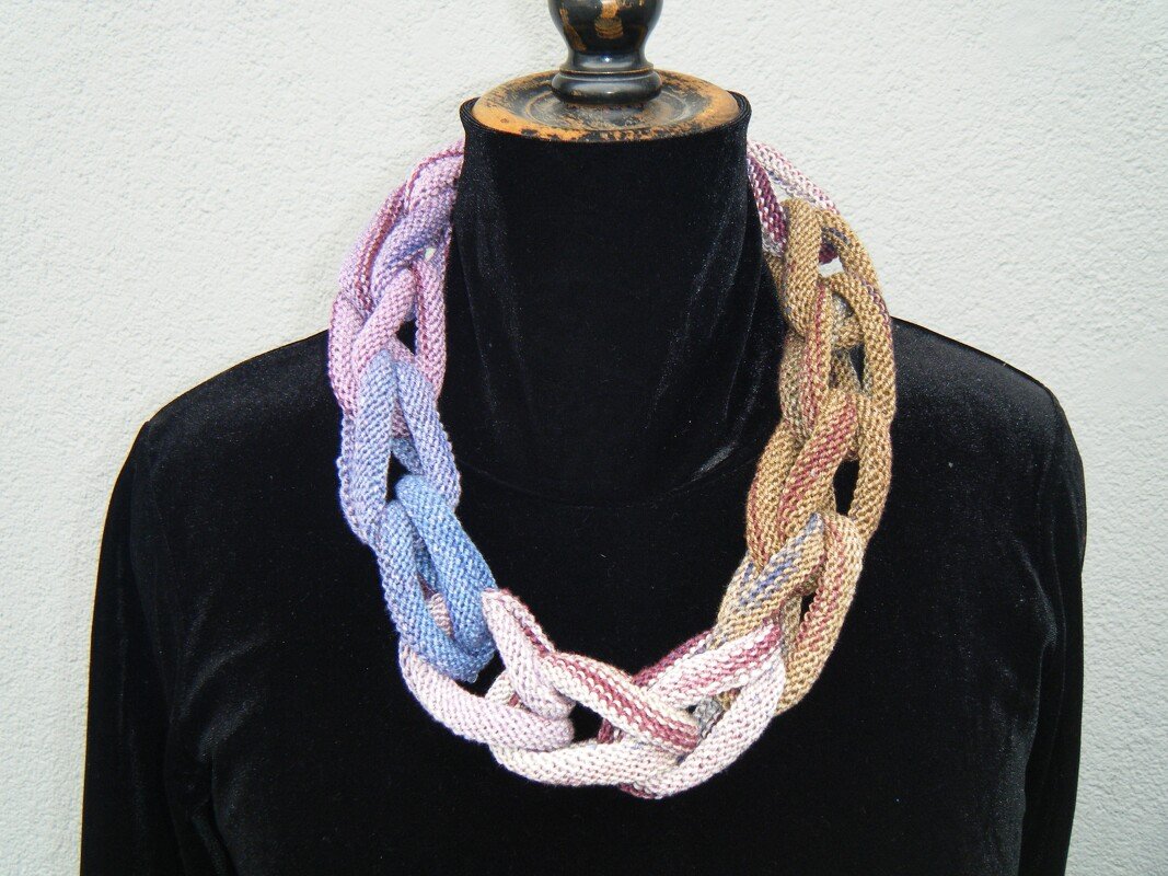 Knitting pattern Necklace "knitted chain" - Image 3