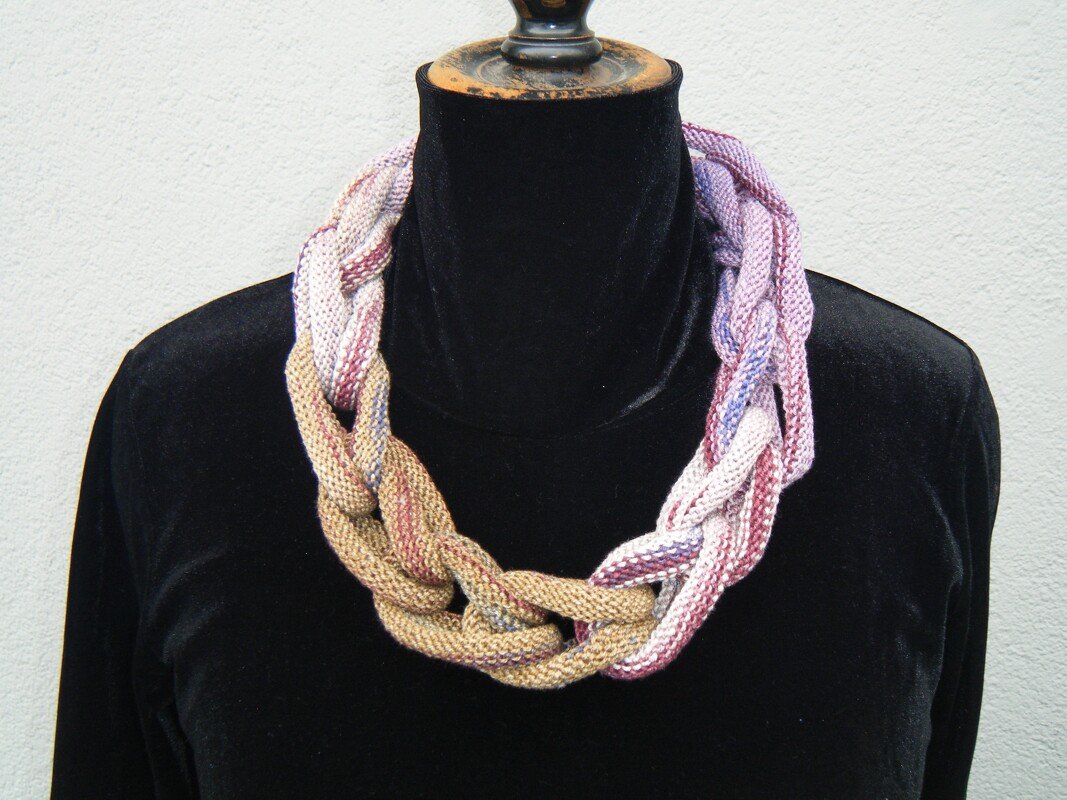 Knitting pattern Necklace "knitted chain" - Image 2