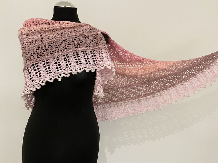 Häkelanleitung - Tuch "Kolmio"