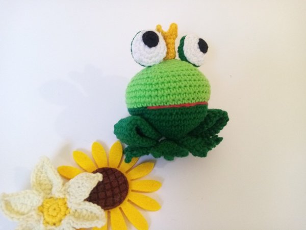 Frog. Crochet pattern