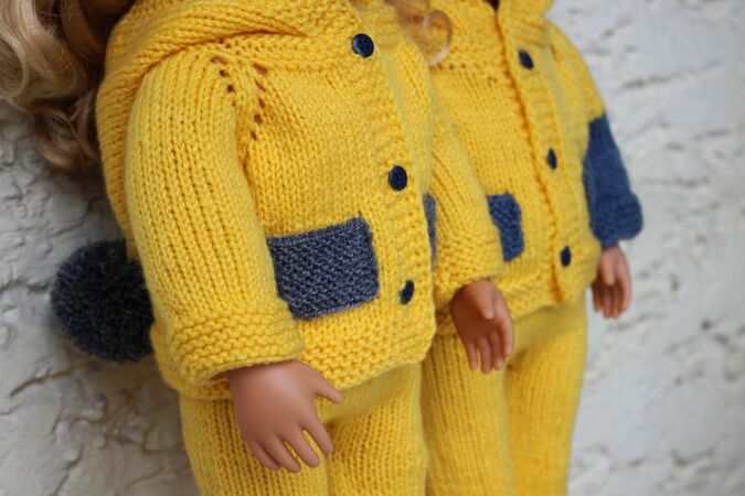 Dolls Set Knitting Pattern