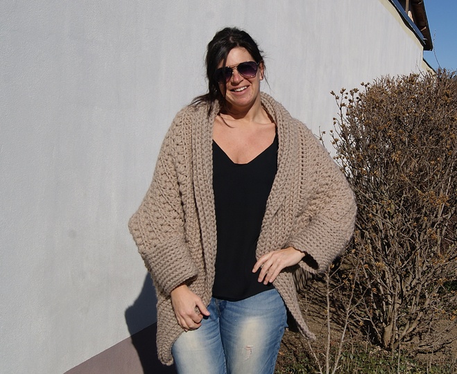 Häkelweste LOLA (Universalgröße, ganz leicht anzupassen)