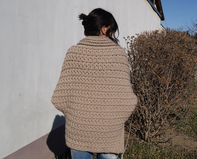 Häkelweste LOLA (Universalgröße, ganz leicht anzupassen)