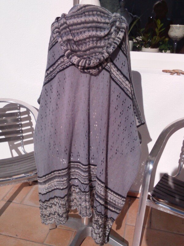 Poncho Lulatsch XL - Image 2