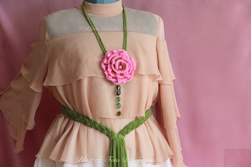 Anleitung Häkelblume Flower Power mit  Stoff Zopf