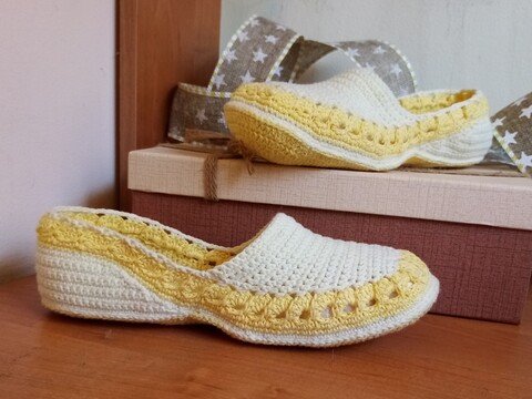 Hausschuhe Ballerinas. Häkelanleitung