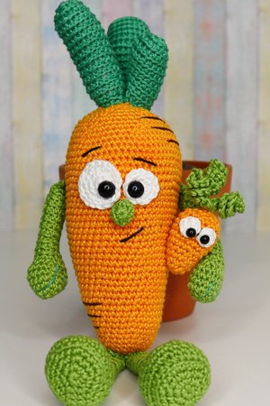 fleet carrot - crochet pattern