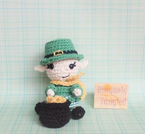 March Pixie- Crochet Amigurumi Pattern- English
