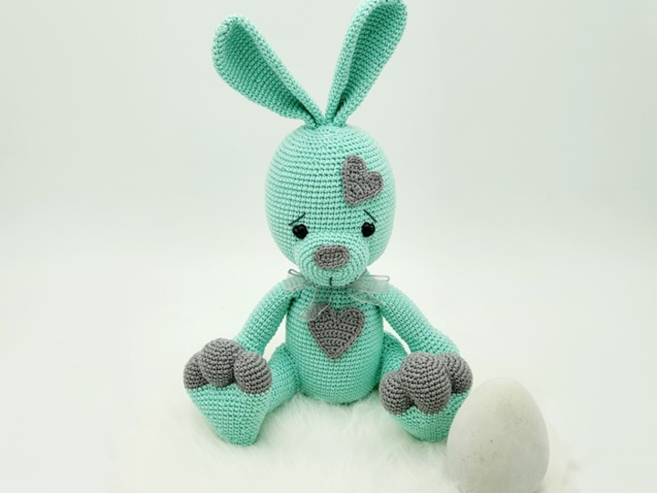 Häkelanleitung "Hase mit Herz"