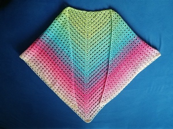 Pattern shawl "Spring"