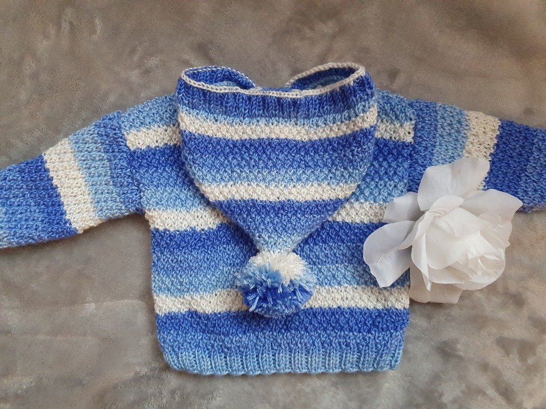 Strickanleitung Baby Kapuzenpulli Größe 62/68!