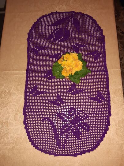 Tischläufer oval Frühlingserwachen Häkelanleitung