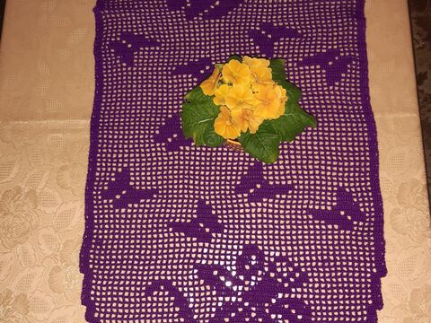 Tischläufer oval Frühlingserwachen Häkelanleitung