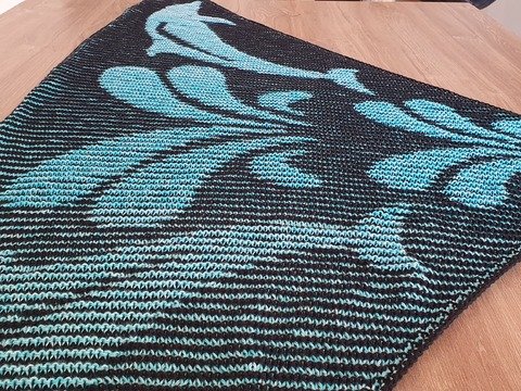 Dolphin, Shadow Knitting, Illusion Knitting, Motif Shawl