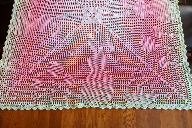 Table cloth set Spring Garden / Osterfreuden crochet pattern