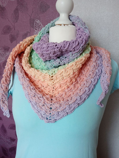 Häkelanleitung flaches dichtes Tuch Violetta