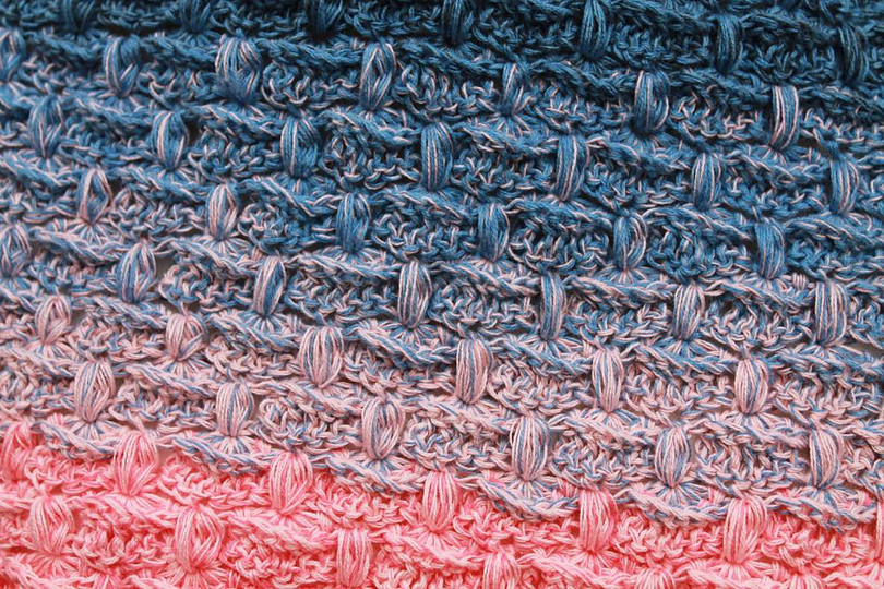 Häkelanleitung flaches dichtes Tuch Violetta